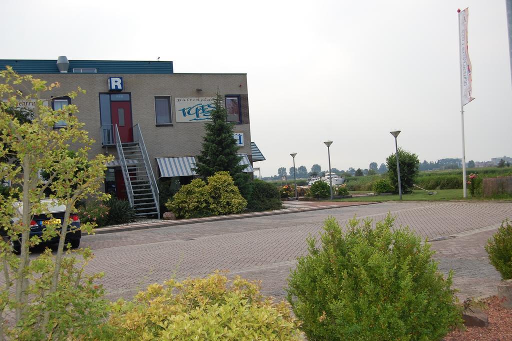 Buitenplaats T Ges Sneek Bagian luar foto