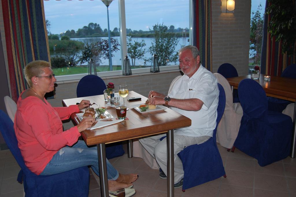 Buitenplaats T Ges Sneek Bagian luar foto