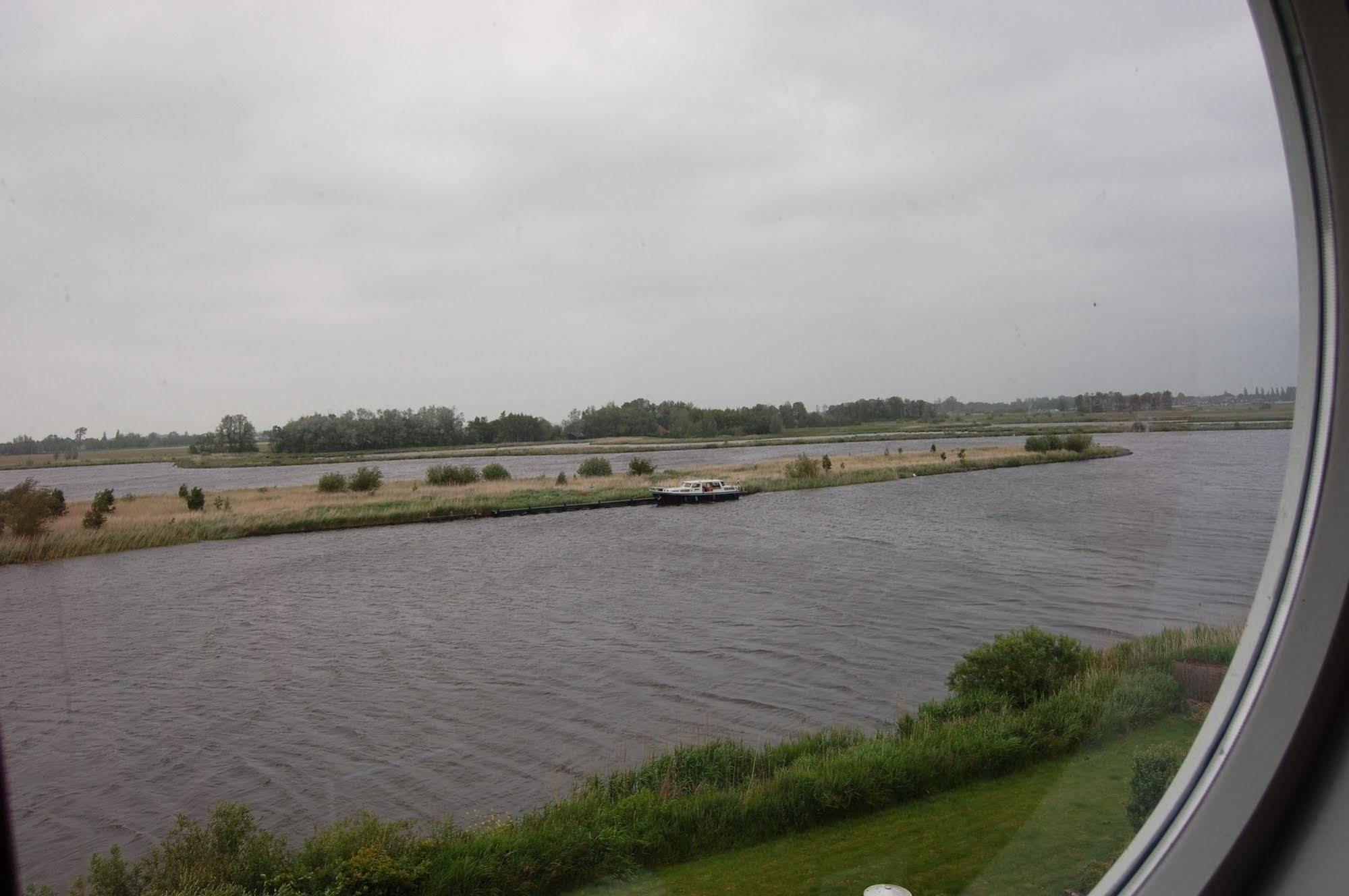 Buitenplaats T Ges Sneek Bagian luar foto